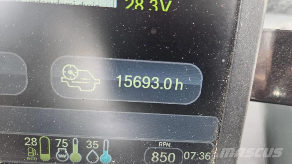 Komatsu 855 Форвардери