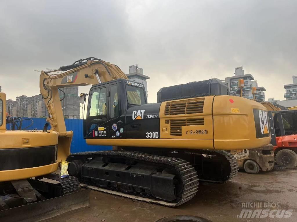 CAT 330 D Гусеничні екскаватори