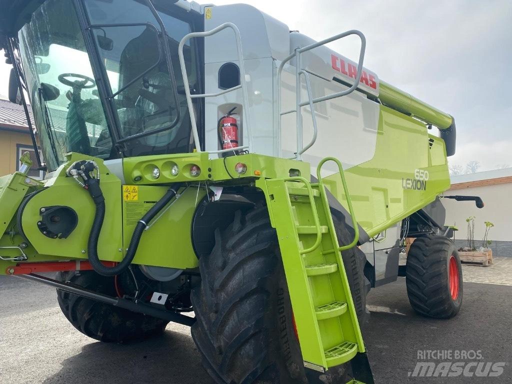 CLAAS Lexion 650 Зернозбиральні комбайни