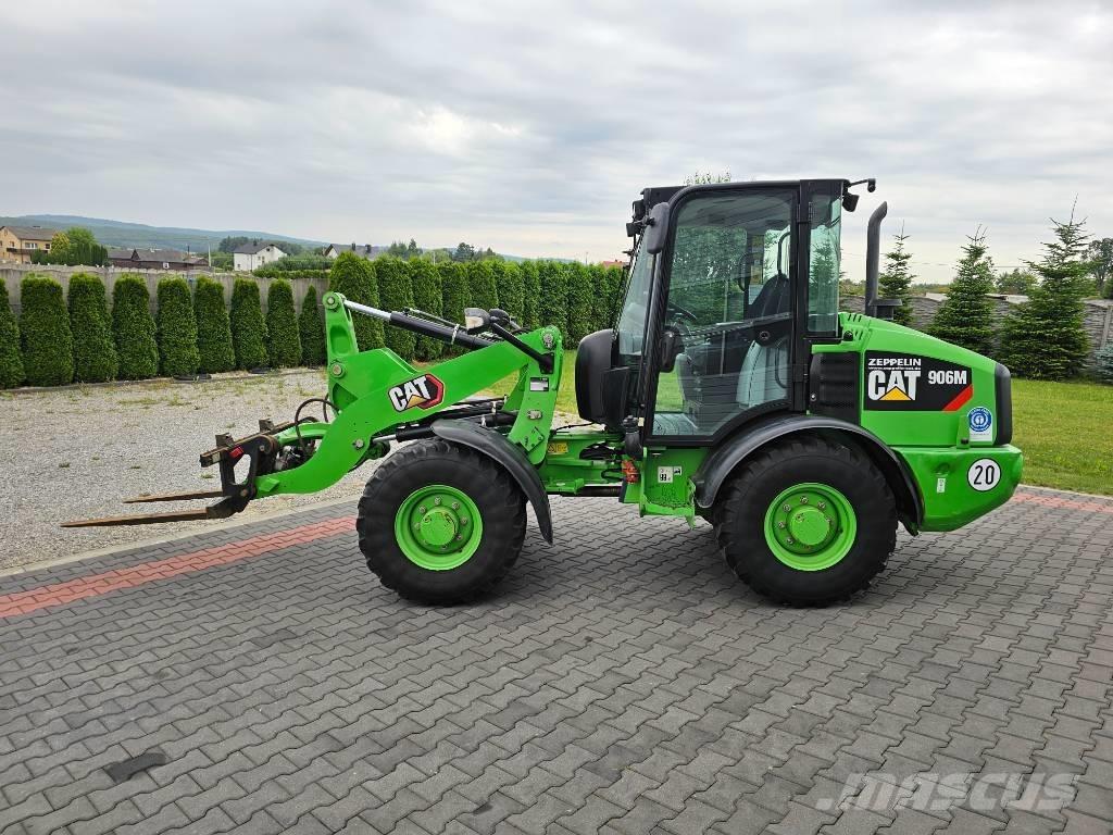 CAT 906 M Фронтальні навантажувачі