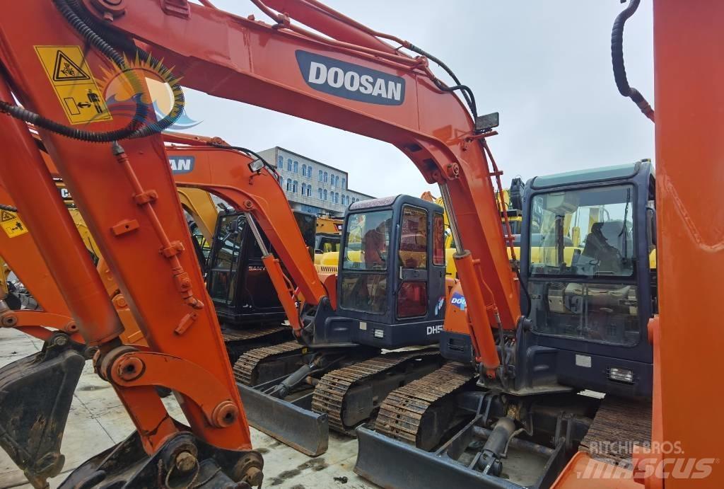 Doosan DH55 Гусеничні екскаватори