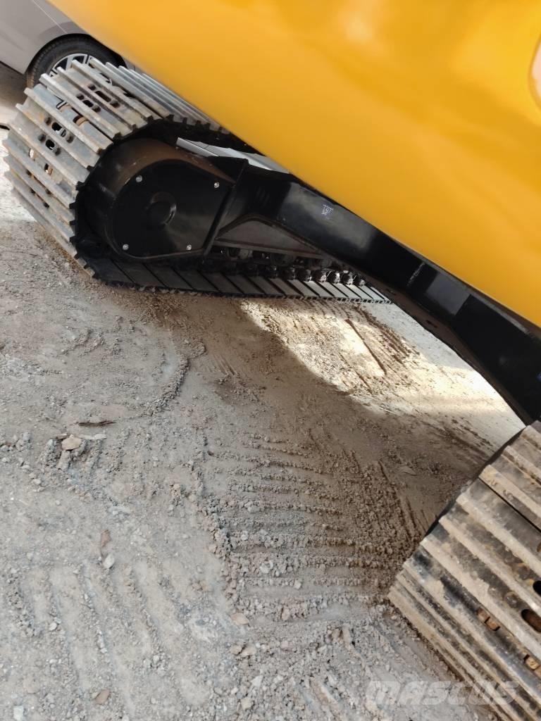 CAT 330 D Гусеничні екскаватори