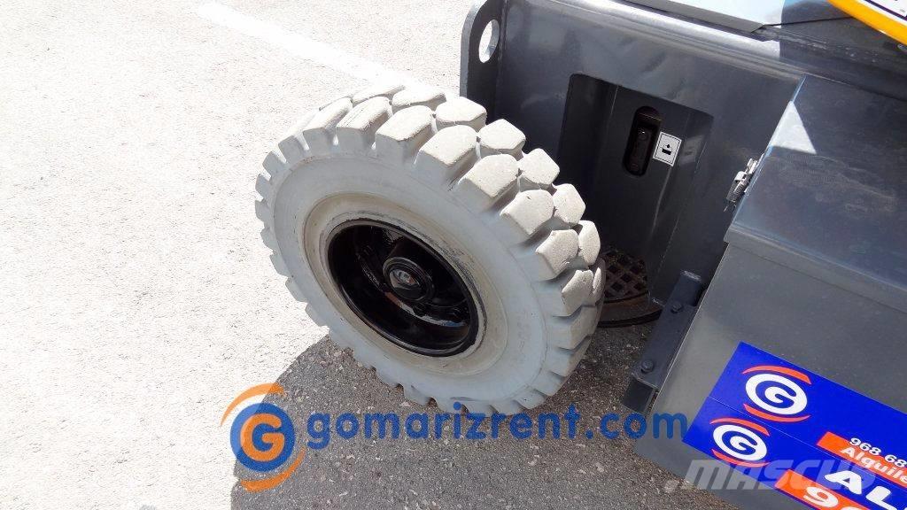 Haulotte HA 12 IP Колінчаті підйомники