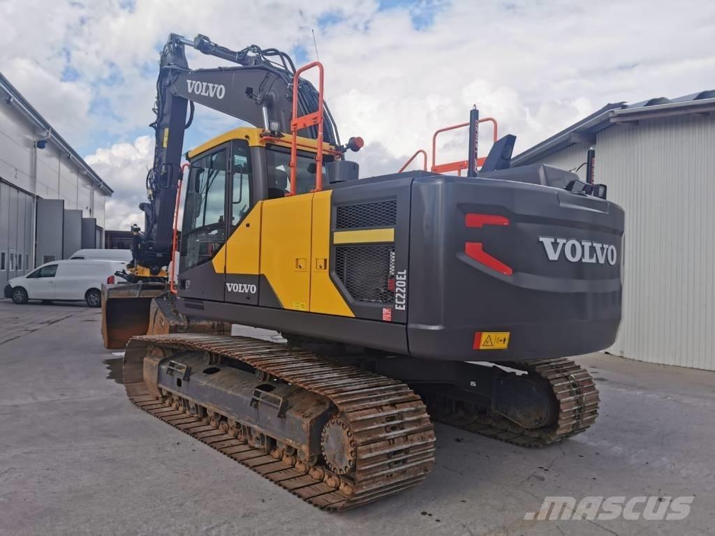 Volvo EC 220 E Гусеничні екскаватори