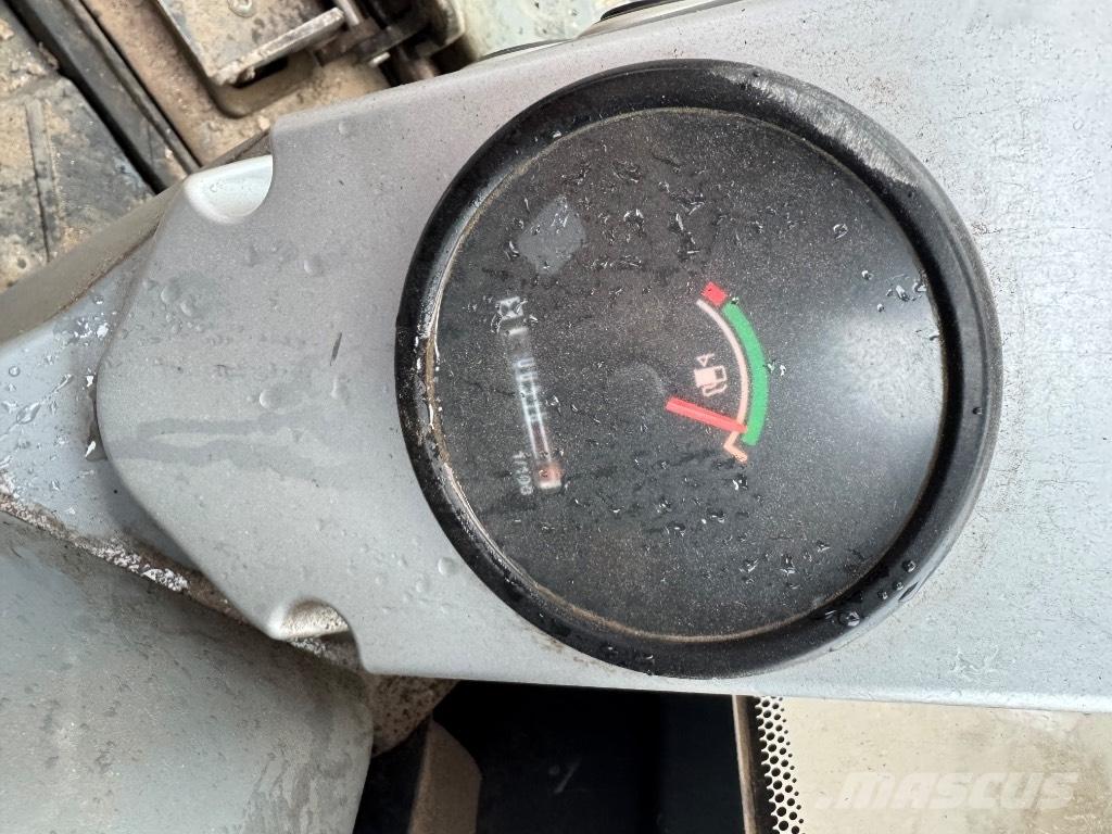 Yanmar SV15 (03481) Міні-екскаватори < 7т