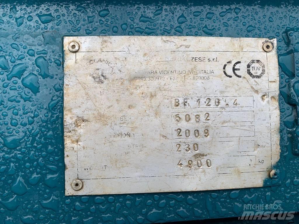 MB Crusher BF 120.4 Дробильні ковші