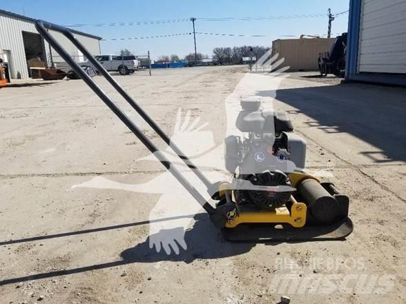 Bomag BVP10/30 Причепні віброкатки