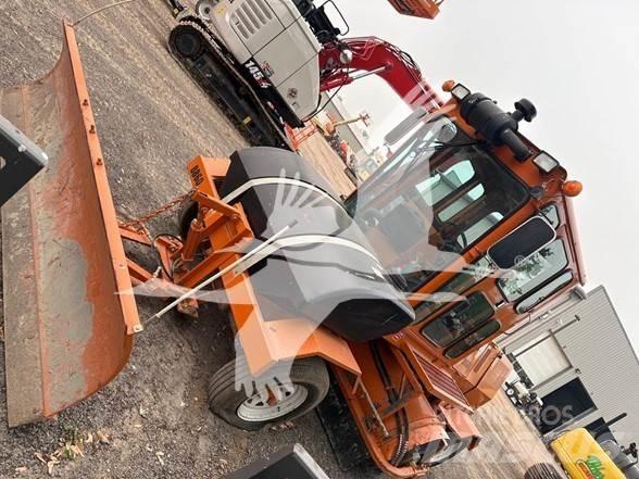 Broce RCT350 Підмітальні машини
