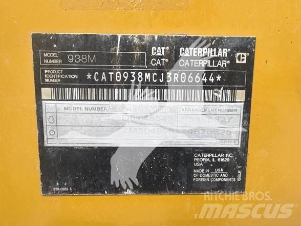 CAT 938M Фронтальні навантажувачі