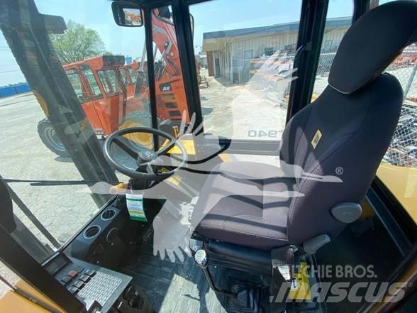 JCB 940 Навантажувачі підвищеної прохідності