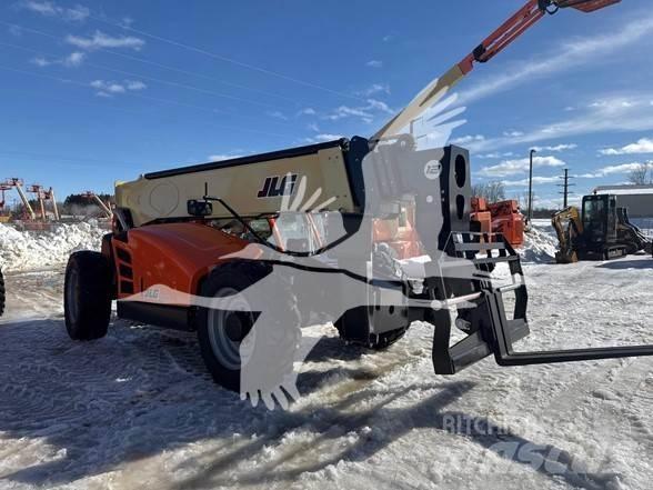 JLG 1255 Телескопічні навантажувачі