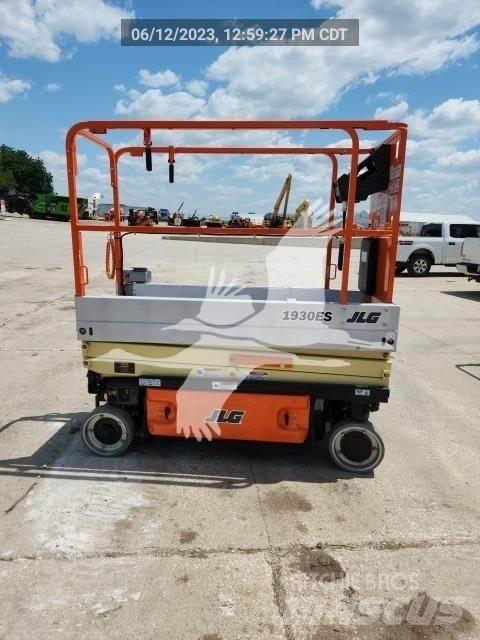 JLG 1930ES Підйомники-ножиці
