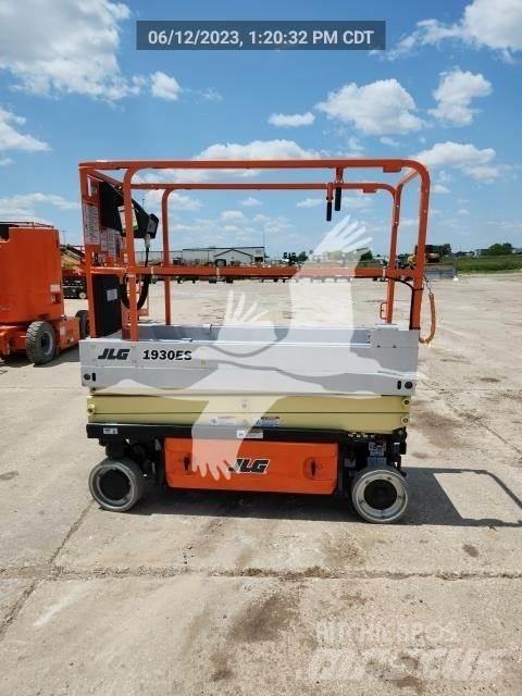 JLG 1930ES Підйомники-ножиці