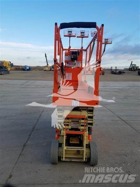 JLG 2632ES Підйомники-ножиці