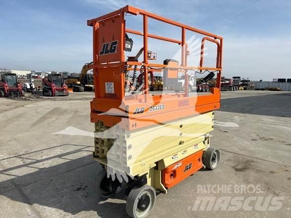 JLG 2632ES Підйомники-ножиці