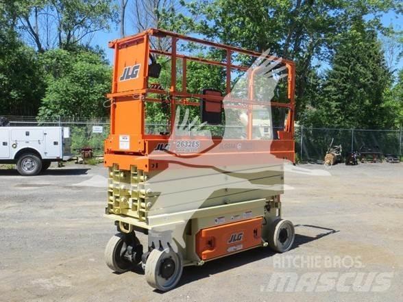 JLG 2632ES Підйомники-ножиці