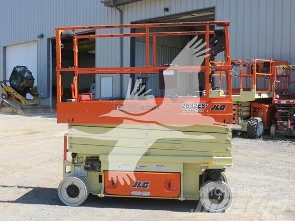 JLG 2632ES Підйомники-ножиці