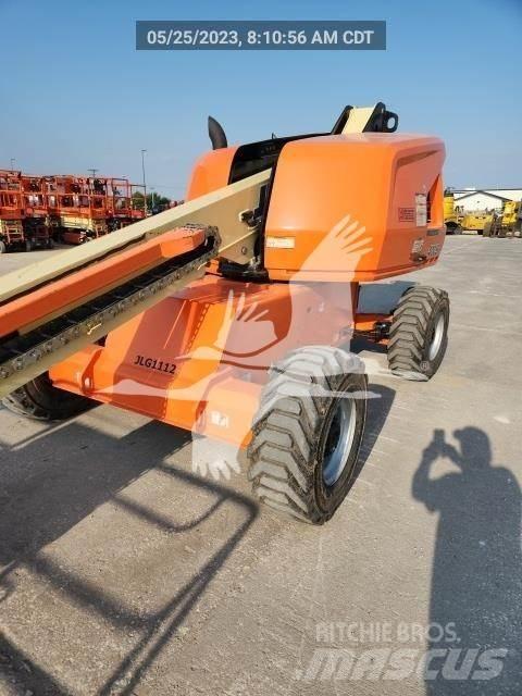JLG 400S Телескопічні підйомники