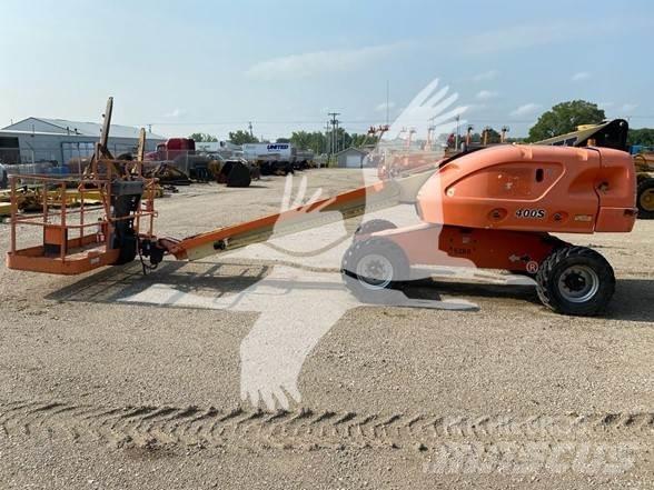 JLG 400S Телескопічні підйомники