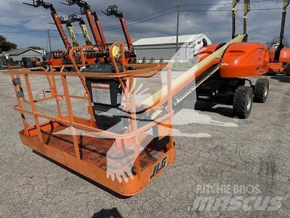 JLG 400S Телескопічні підйомники