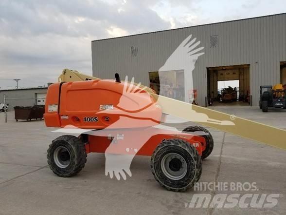 JLG 400S Телескопічні підйомники