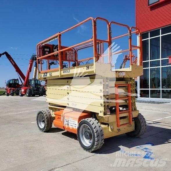 JLG 4069LE Підйомники-ножиці