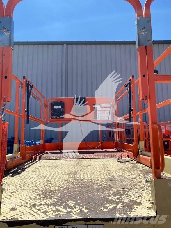 JLG 4069LE Підйомники-ножиці