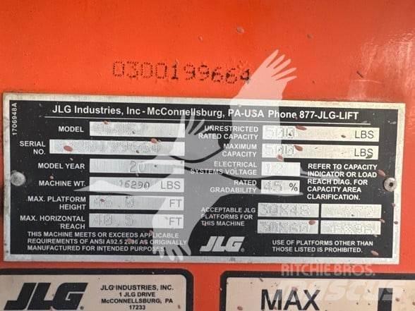 JLG 460SJ Телескопічні підйомники