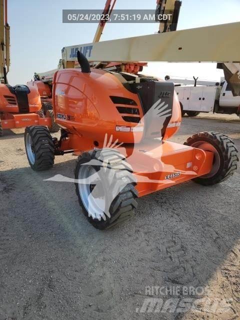 JLG 600AJ Колінчаті підйомники