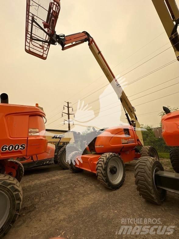 JLG 600AJ Колінчаті підйомники