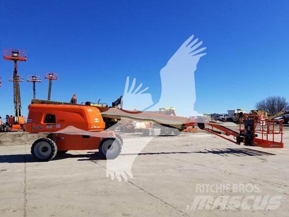 JLG 660SJ Телескопічні підйомники