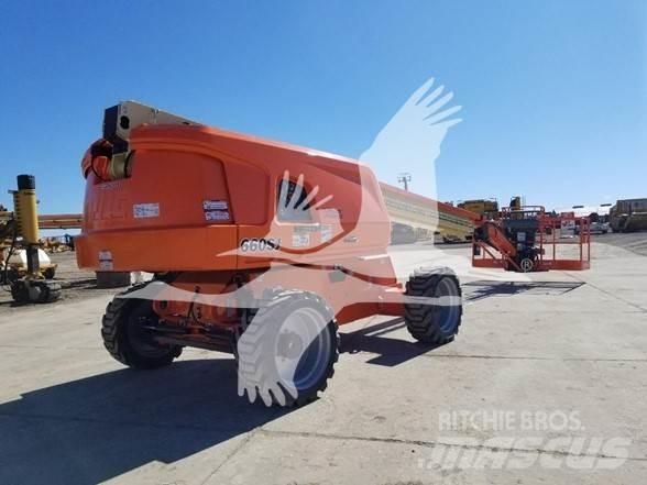 JLG 660SJ Телескопічні підйомники
