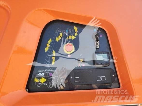 JLG 660SJ Телескопічні підйомники
