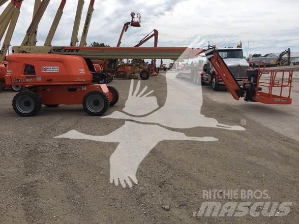 JLG 660SJ Телескопічні підйомники