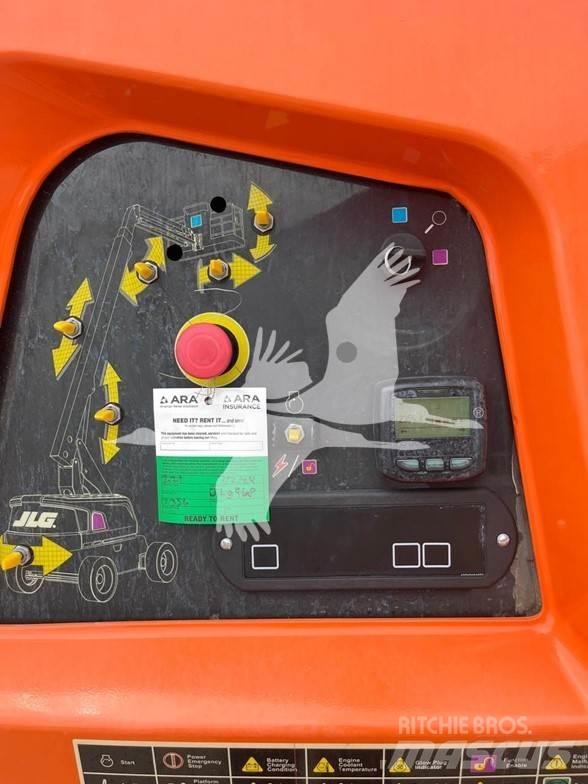 JLG 660SJ Телескопічні підйомники
