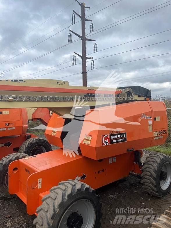 JLG 660SJ Телескопічні підйомники