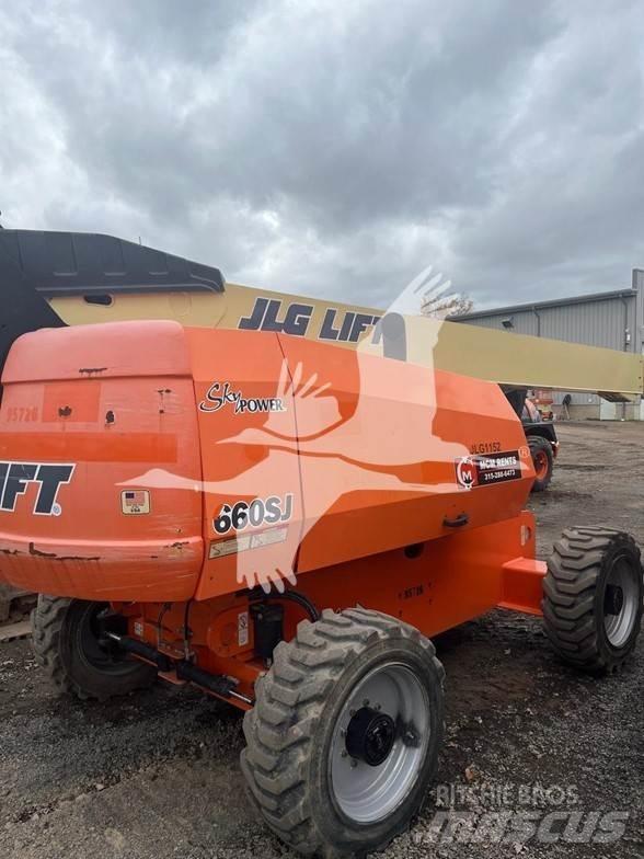 JLG 660SJ Телескопічні підйомники