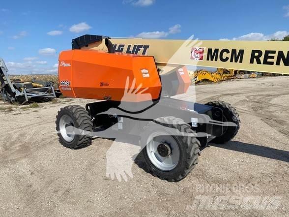 JLG 660SJ Телескопічні підйомники