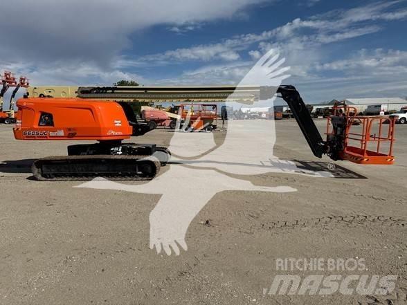 JLG 660SJC Телескопічні підйомники