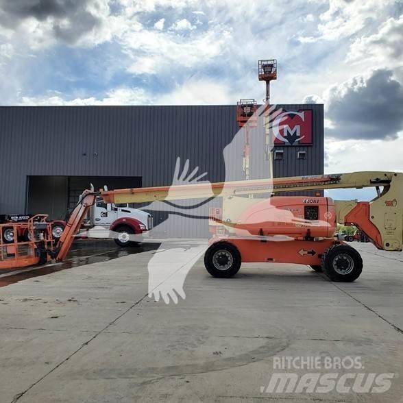 JLG 800AJ Колінчаті підйомники
