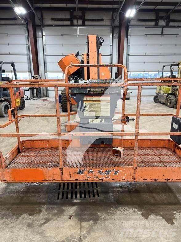 JLG 800AJ Колінчаті підйомники