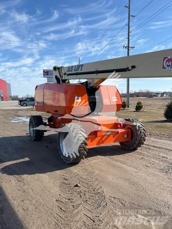 JLG 860SJ Телескопічні підйомники