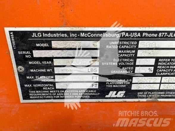 JLG 860SJ Телескопічні підйомники