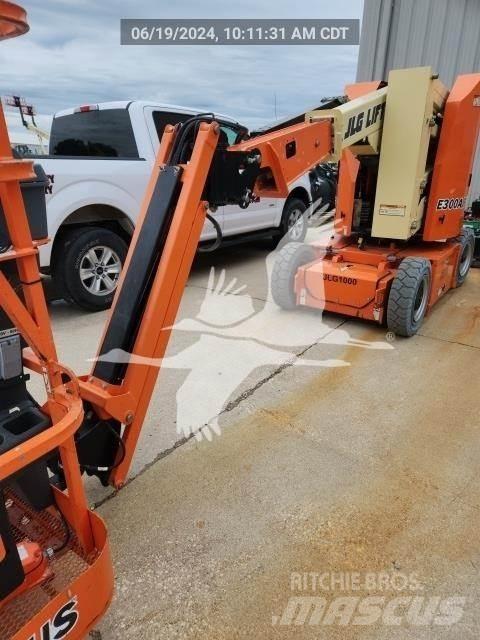 JLG E300AJP Колінчаті підйомники