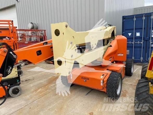 JLG E450AJ Колінчаті підйомники