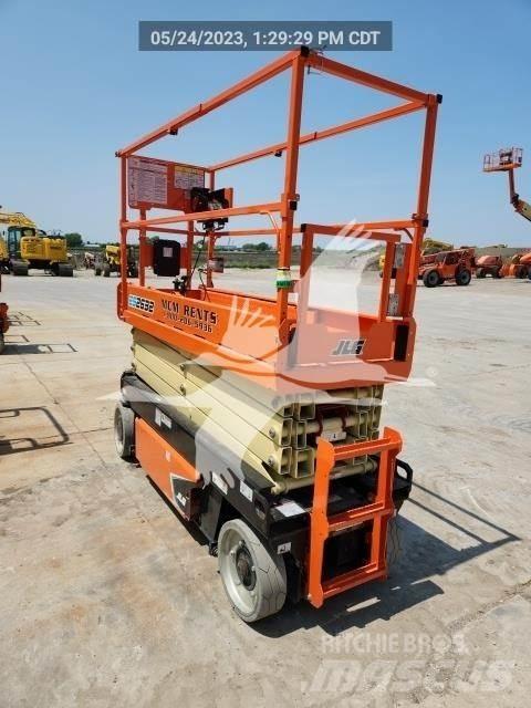 JLG ES2632 Підйомники-ножиці