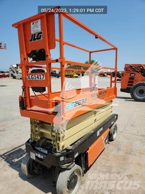 JLG ES2632 Підйомники-ножиці