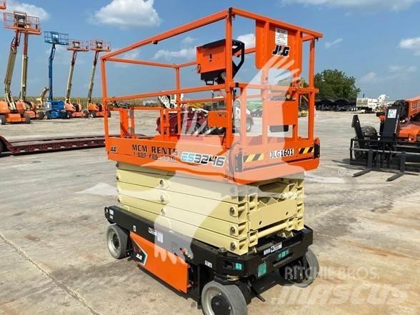JLG ES3246 Підйомники-ножиці