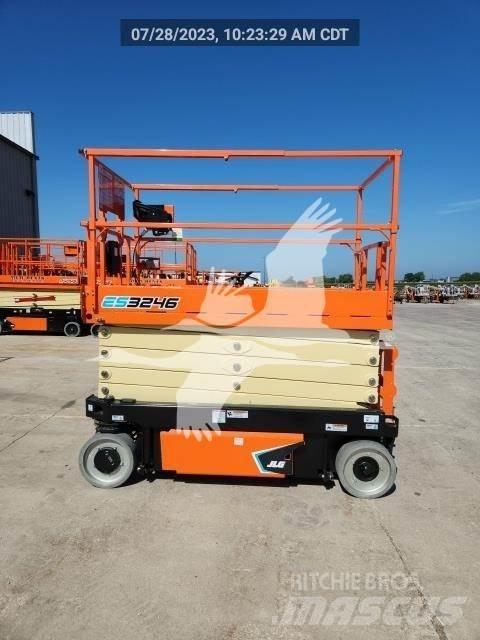 JLG ES3246 Підйомники-ножиці
