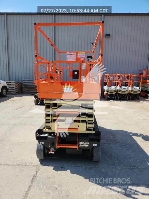 JLG ES3246 Підйомники-ножиці